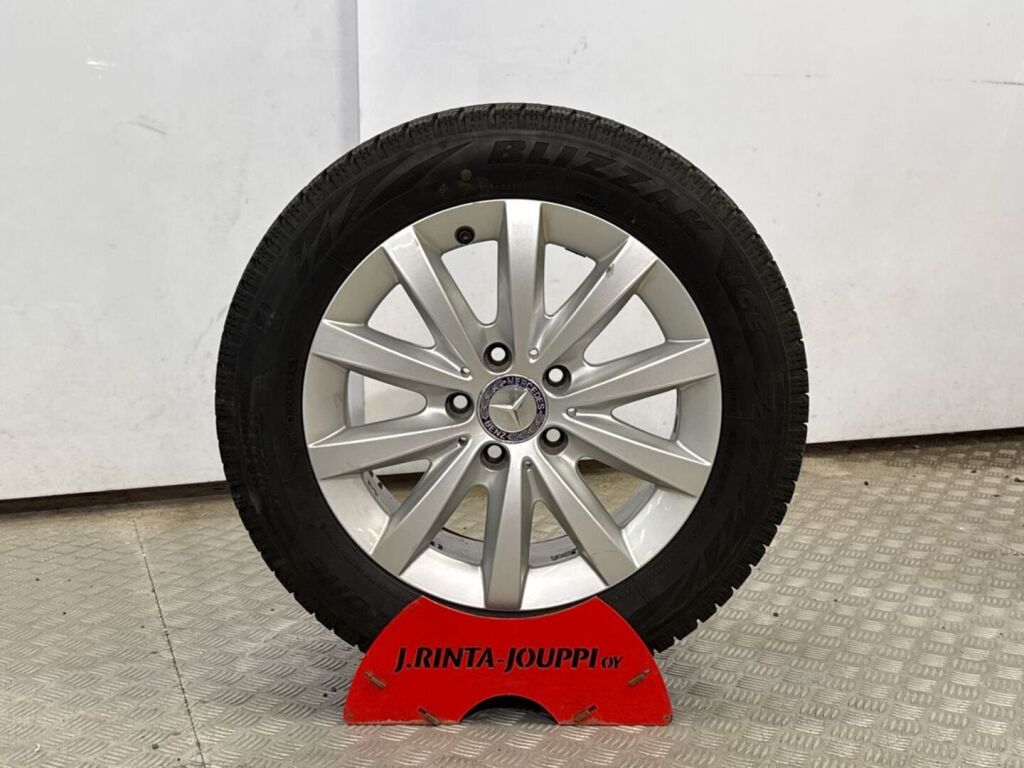 Mercedes-Benz B 2015 Harmaa