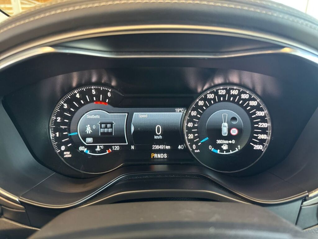 Ford Mondeo Vignale 2017 Harmaa
