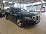 Mercedes-Benz E 2017 Musta