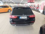 Mercedes-Benz E 2017 Musta
