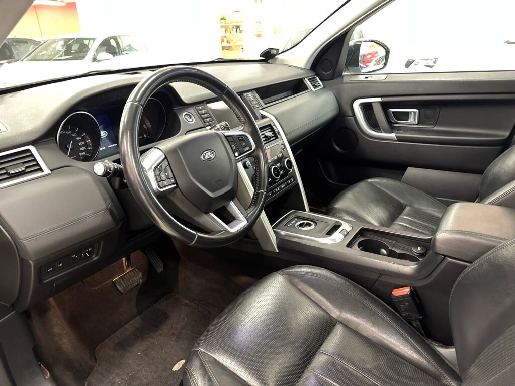 Land Rover Discovery 2015 Valkoinen