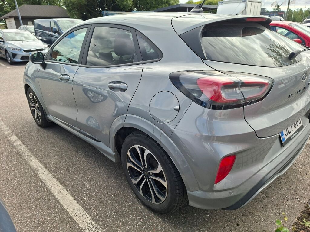 Ford Puma 2021 Harmaa