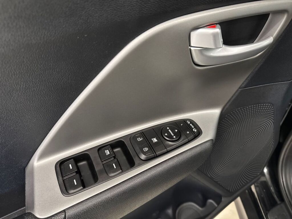 Kia Niro Electric 2020 Musta