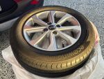 Kia Stonic 2021 Punainen