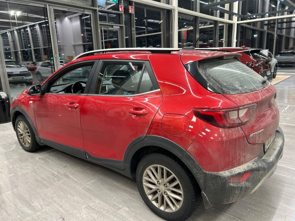 Kia Stonic 2021 Punainen