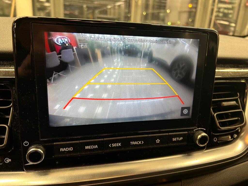 Kia Stonic 2021 Punainen