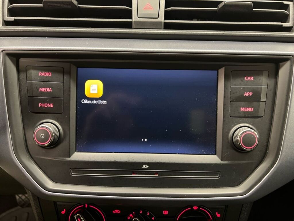 Seat Arona 2021 Sininen