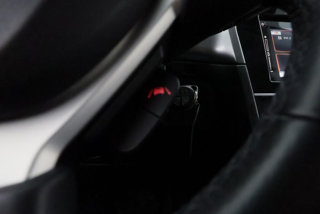 Suzuki Vitara 2021 Harmaa