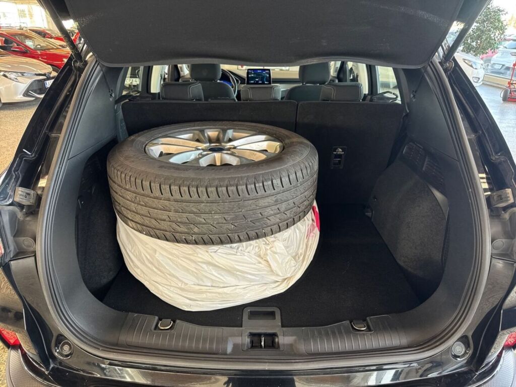 Ford Kuga 2021 Agate black