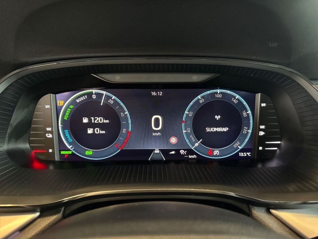 Skoda Octavia 2020 Valkoinen