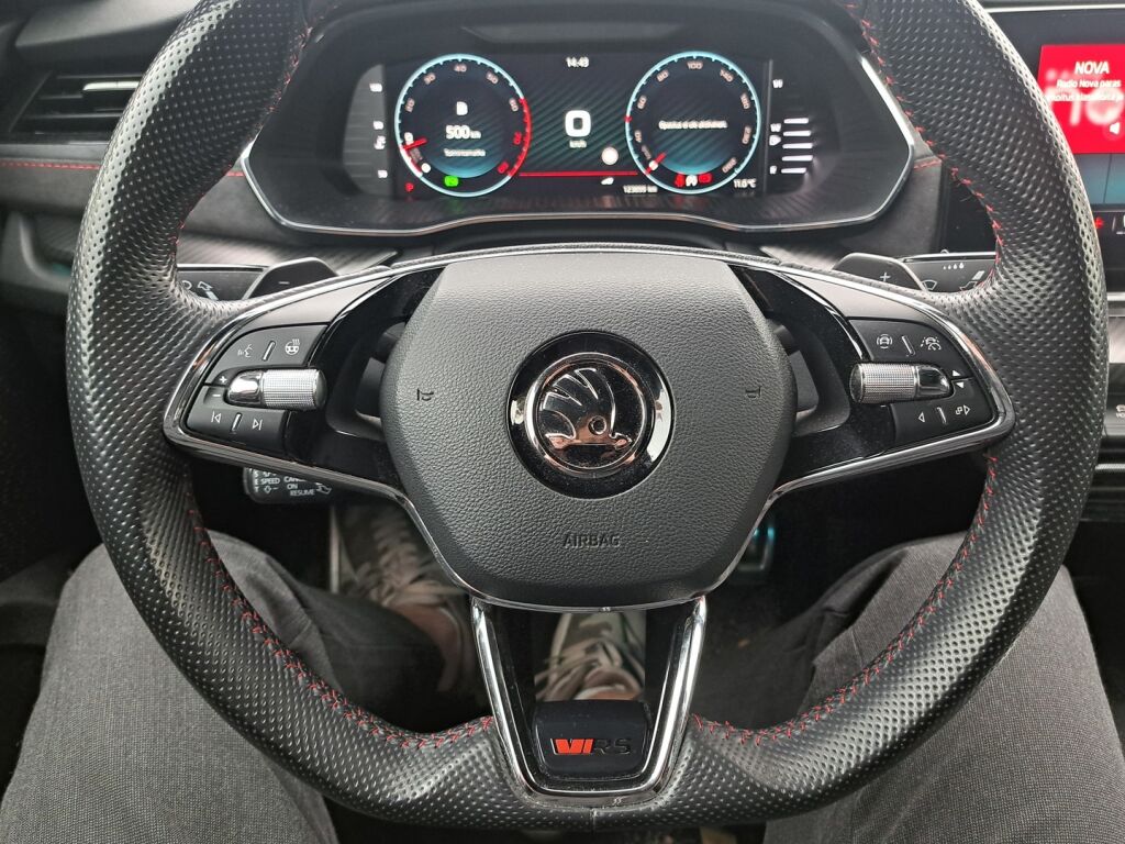 Skoda Octavia 2021 Punainen