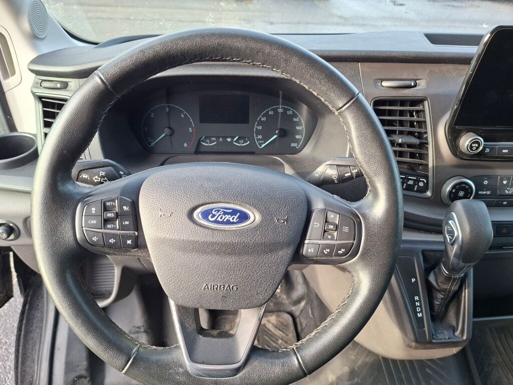 Ford Transit 2020 Sininen