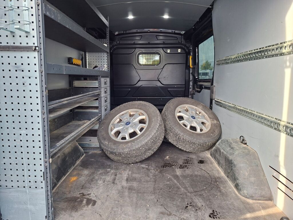 Ford Transit 2020 Sininen