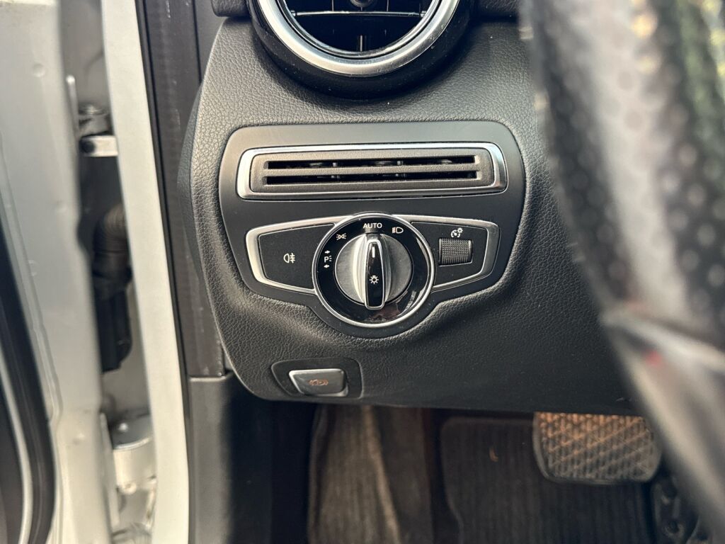 Mercedes-Benz C 2016 Harmaa