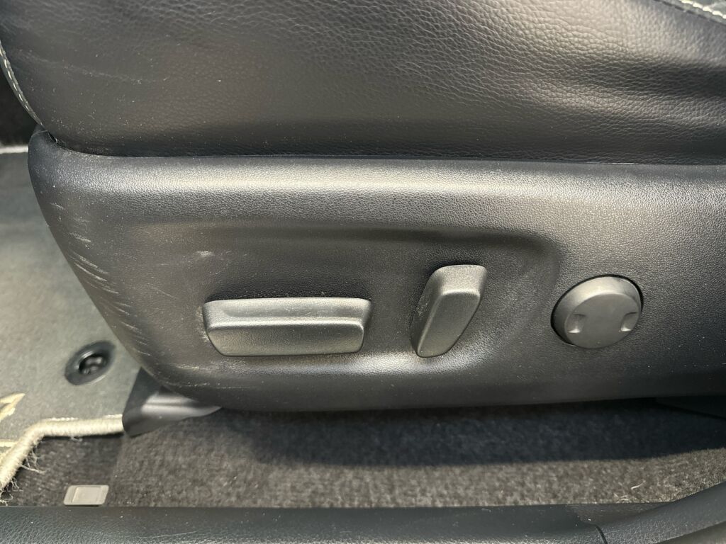 Toyota RAV4 2017 Valkoinen