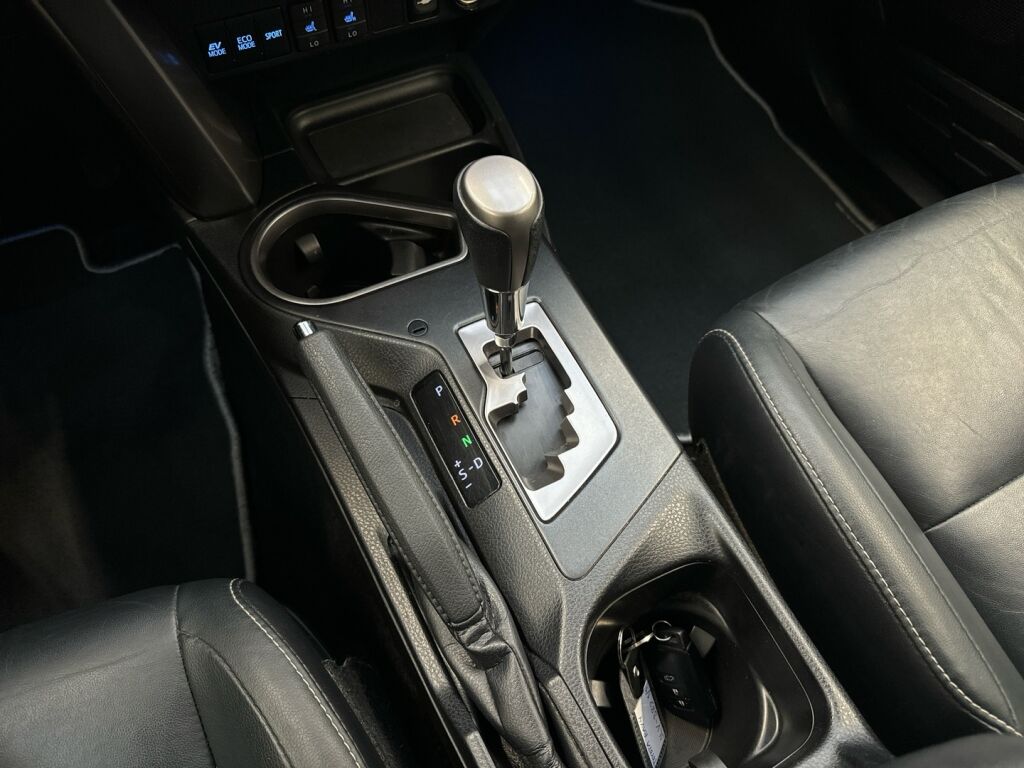 Toyota RAV4 2017 Valkoinen