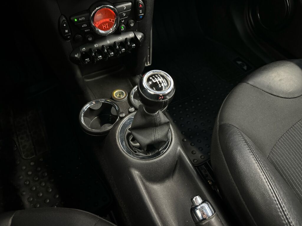 Mini Cooper S 2012 Ruskea (beige)