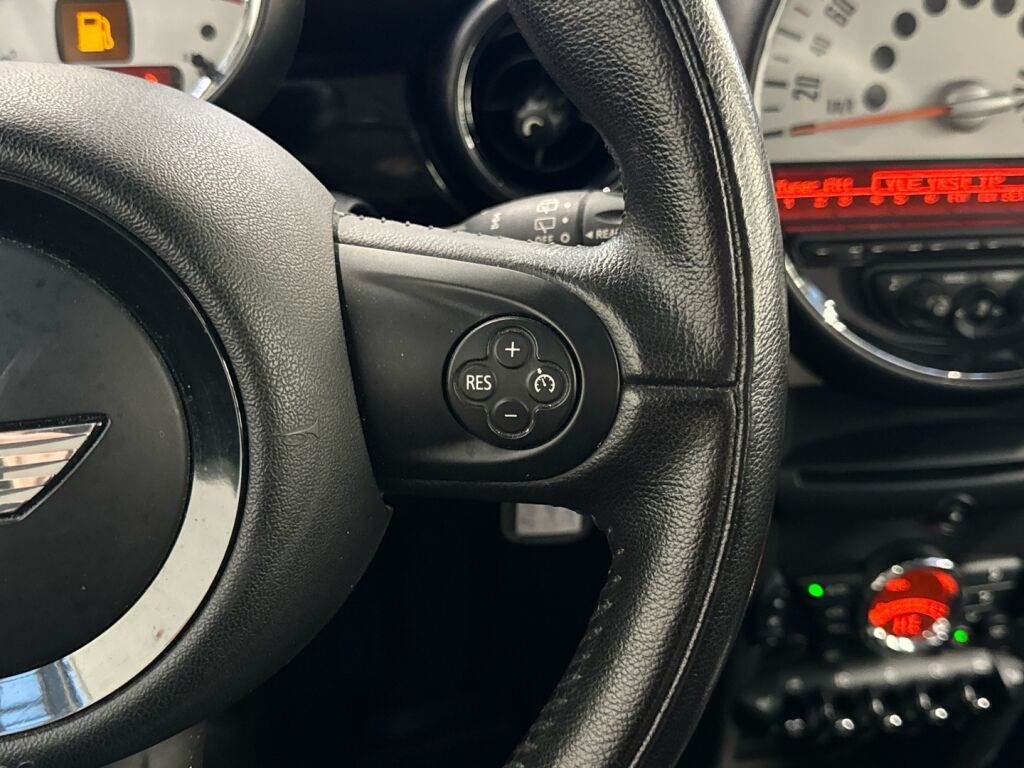 Mini Cooper S 2012 Ruskea (beige)