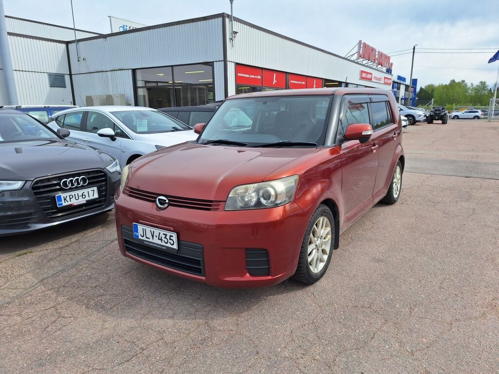 Toyota Corolla 2008 Punainen