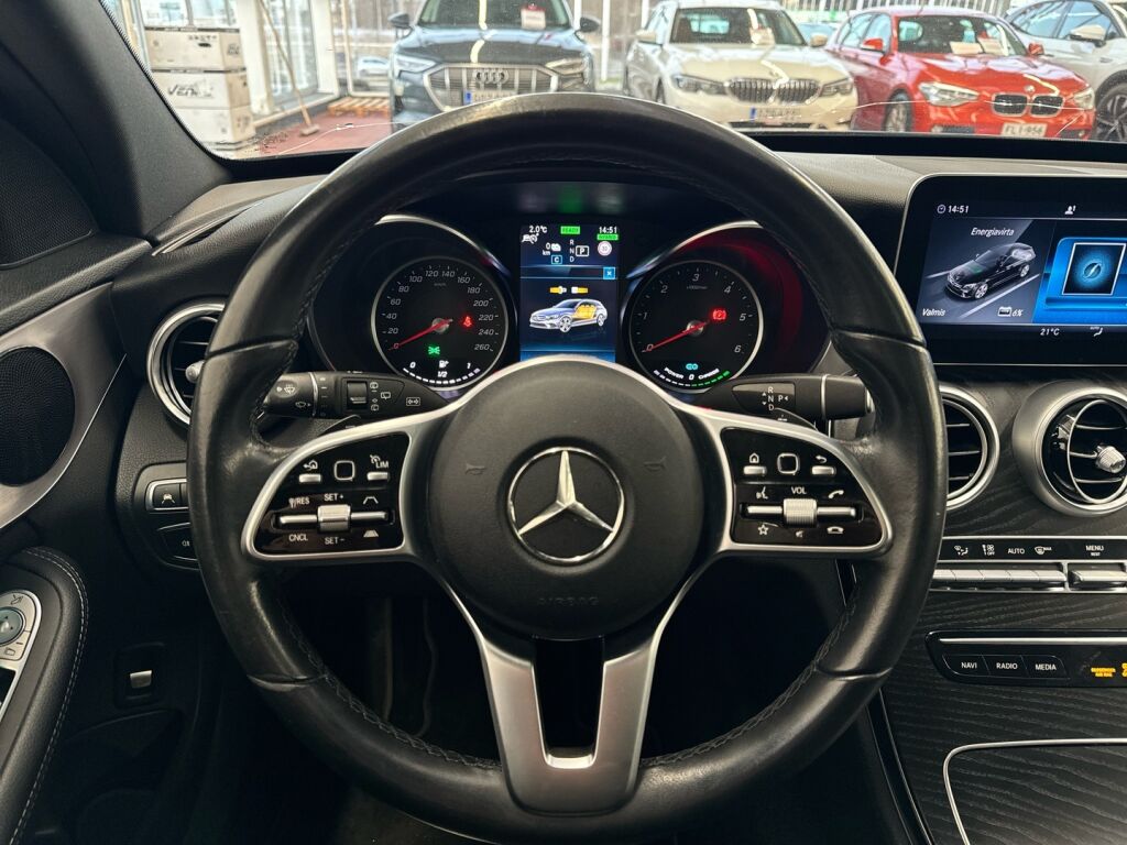 Mercedes-Benz C 2020 Musta