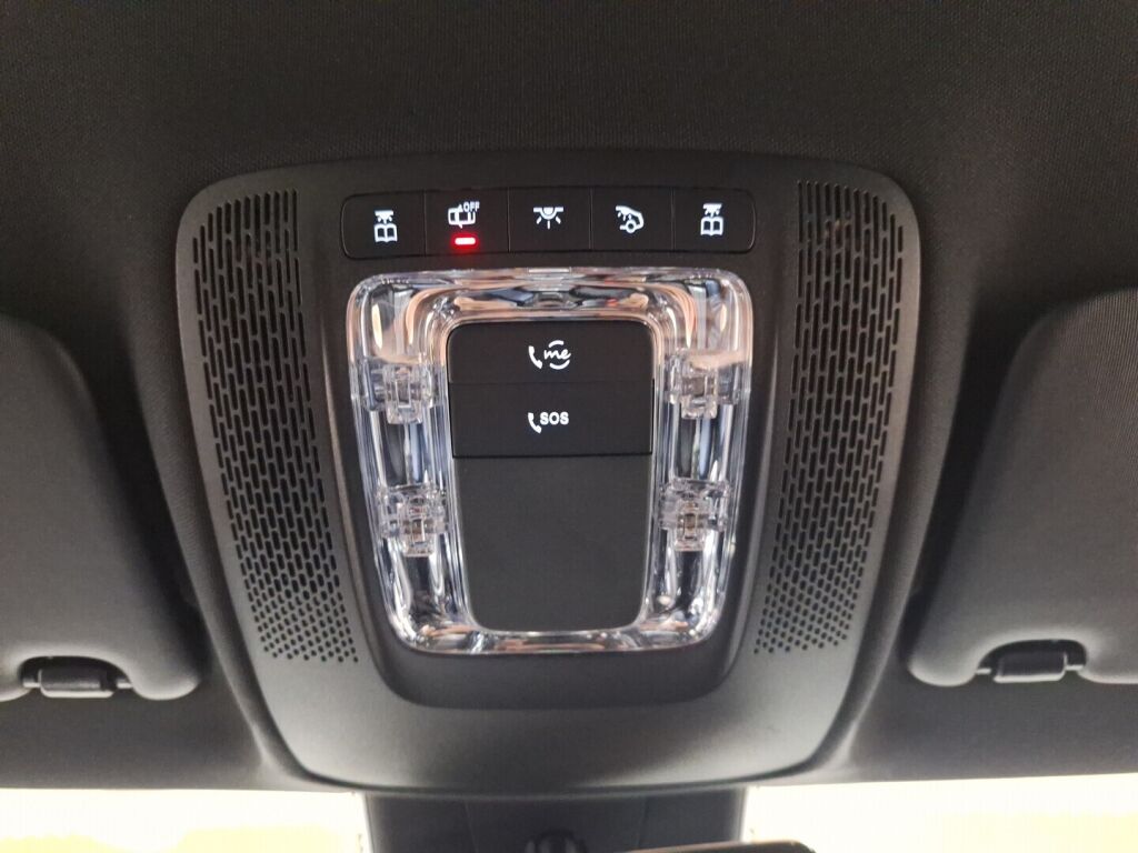 Mercedes-Benz CLA 2021 Valkoinen