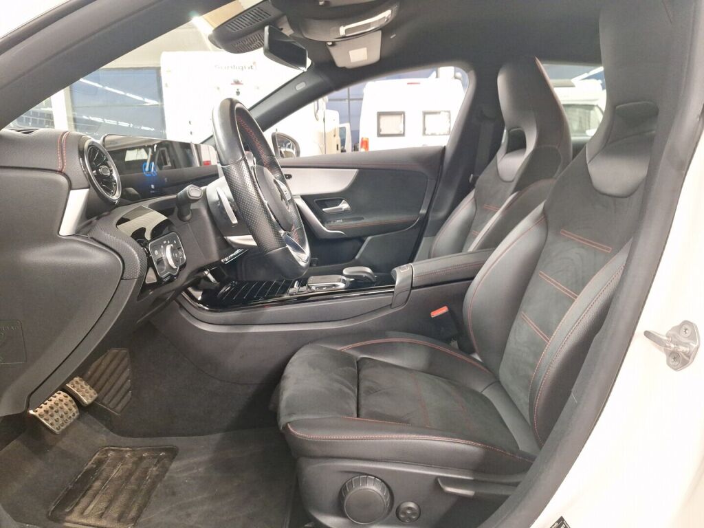 Mercedes-Benz CLA 2021 Valkoinen