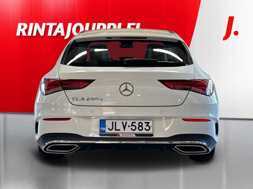 Mercedes-Benz CLA 2021 Valkoinen