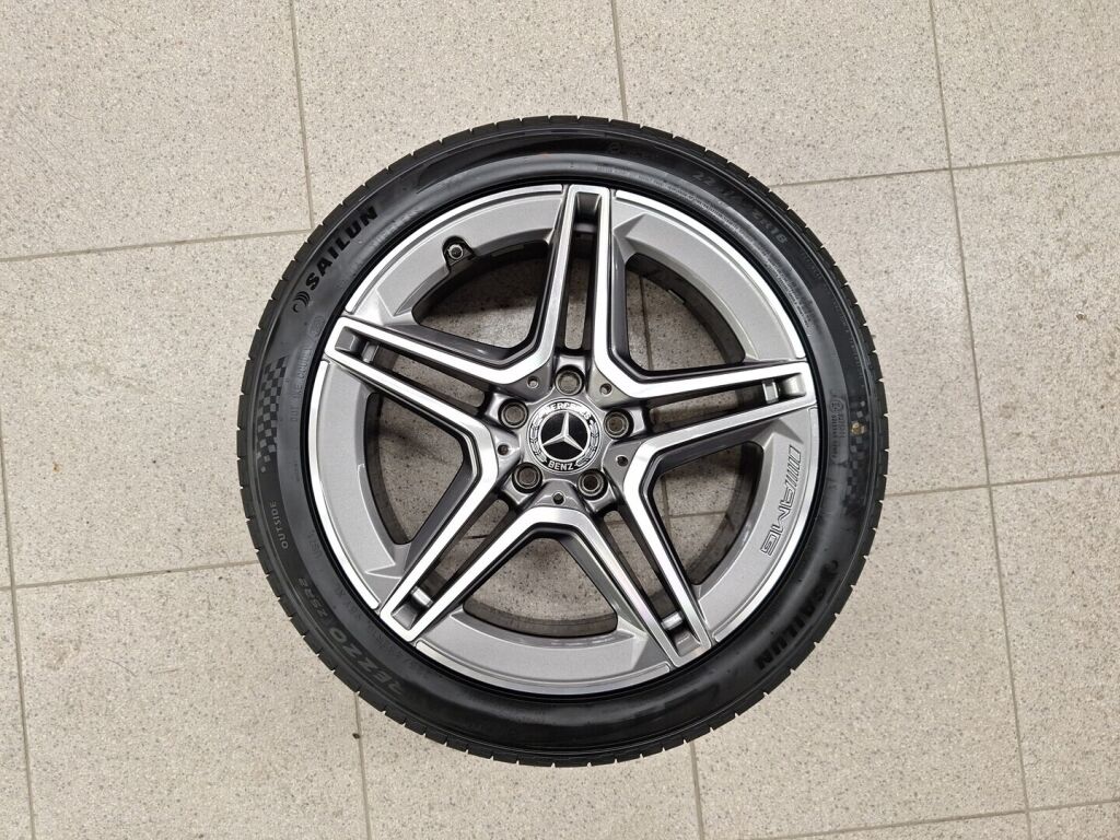 Mercedes-Benz CLA 2021 Valkoinen