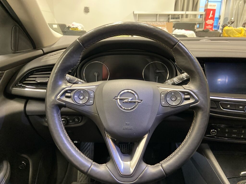 Opel Insignia 2020 Valkoinen