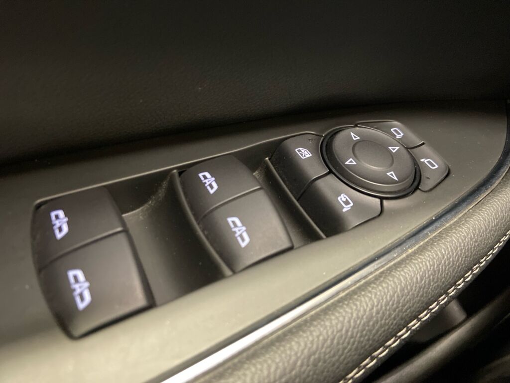 Opel Insignia 2020 Valkoinen