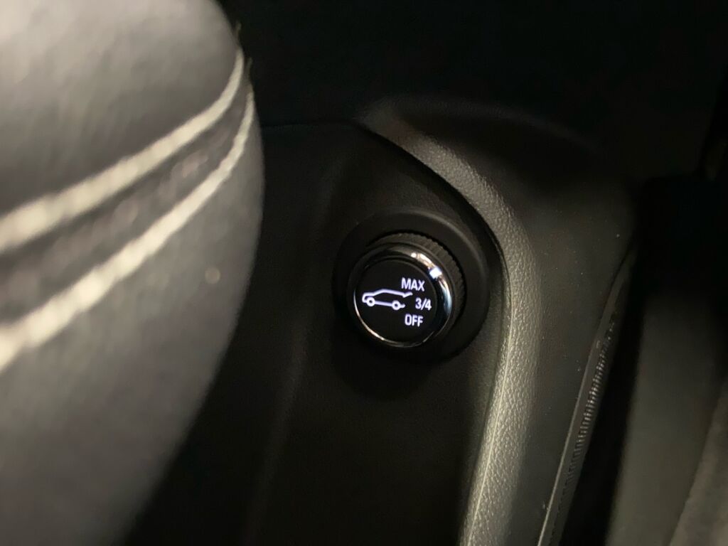 Opel Insignia 2020 Valkoinen