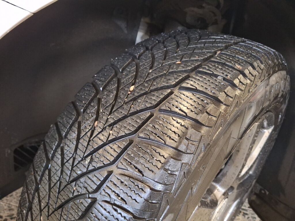 Skoda Octavia 2021 Valkoinen