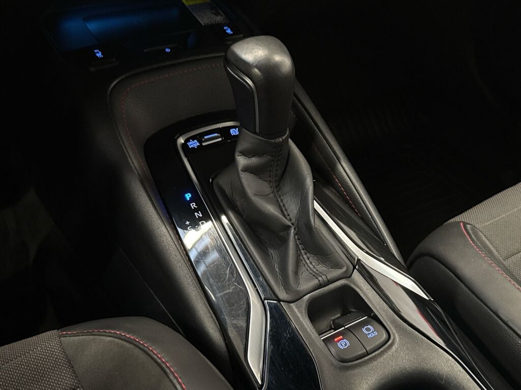 Toyota Corolla 2021 Sininen