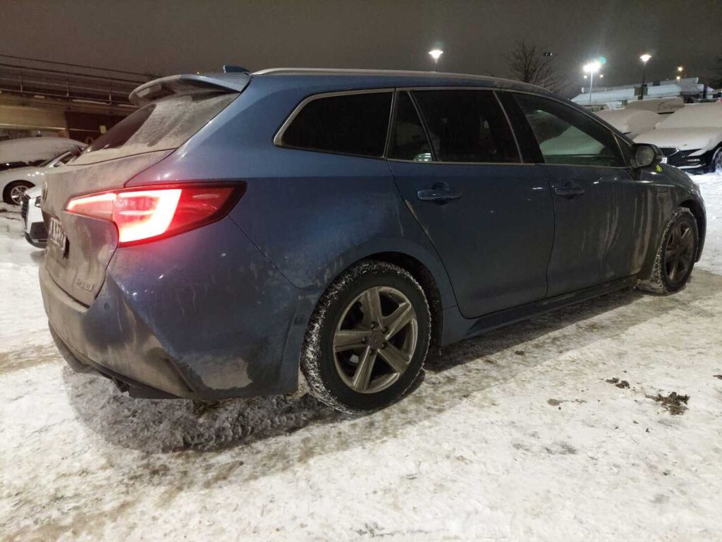 Toyota Corolla 2021 Sininen