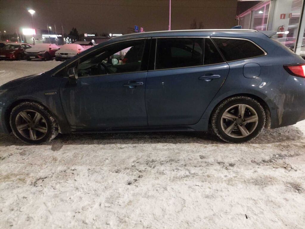 Toyota Corolla 2021 Sininen