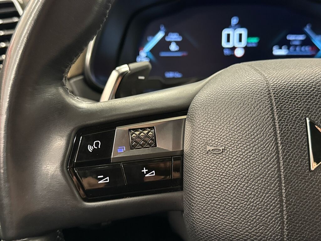 Ds 7 Crossback 2021 Sininen