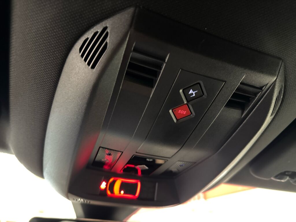 Ds 7 Crossback 2021 Sininen