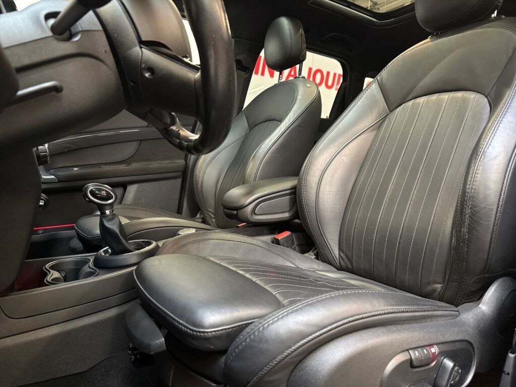 Mini Countryman 2017 Harmaa