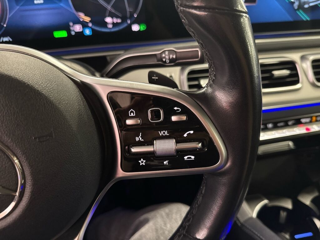 Mercedes-Benz GLE 2021 Musta