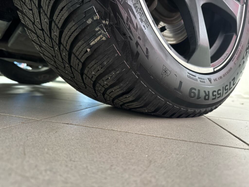 Mercedes-Benz GLE 2021 Musta