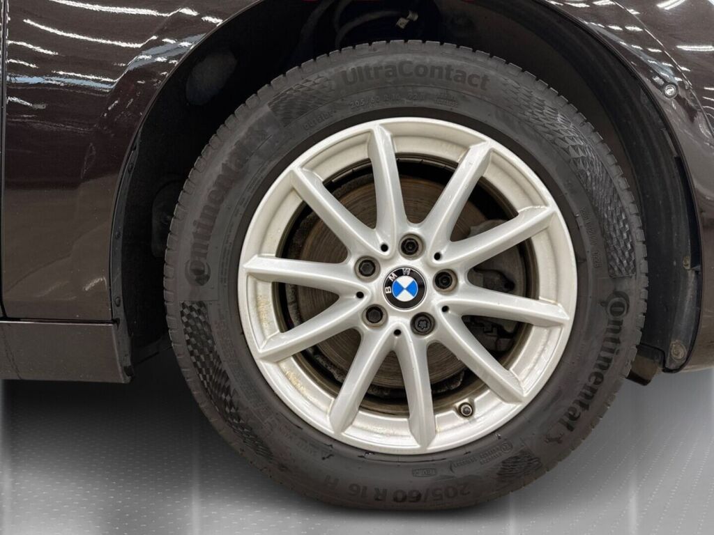 BMW 220 2016 Ruskea (beige)