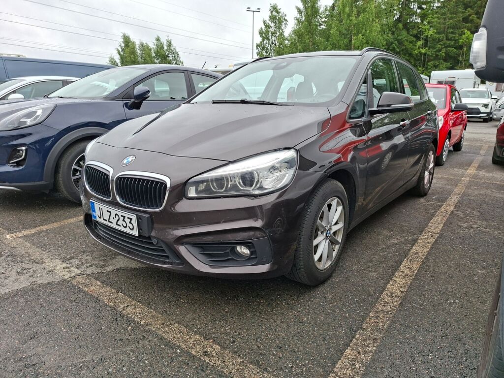 BMW 220 2016 Ruskea (beige)