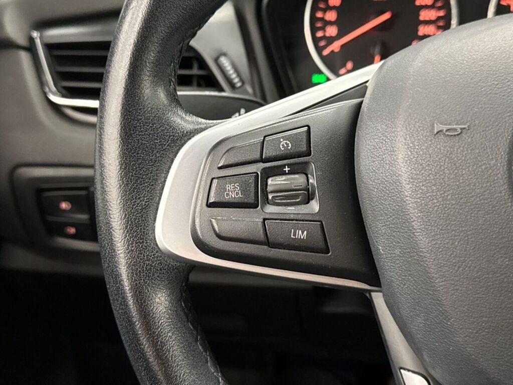 BMW 220 2016 Ruskea (beige)