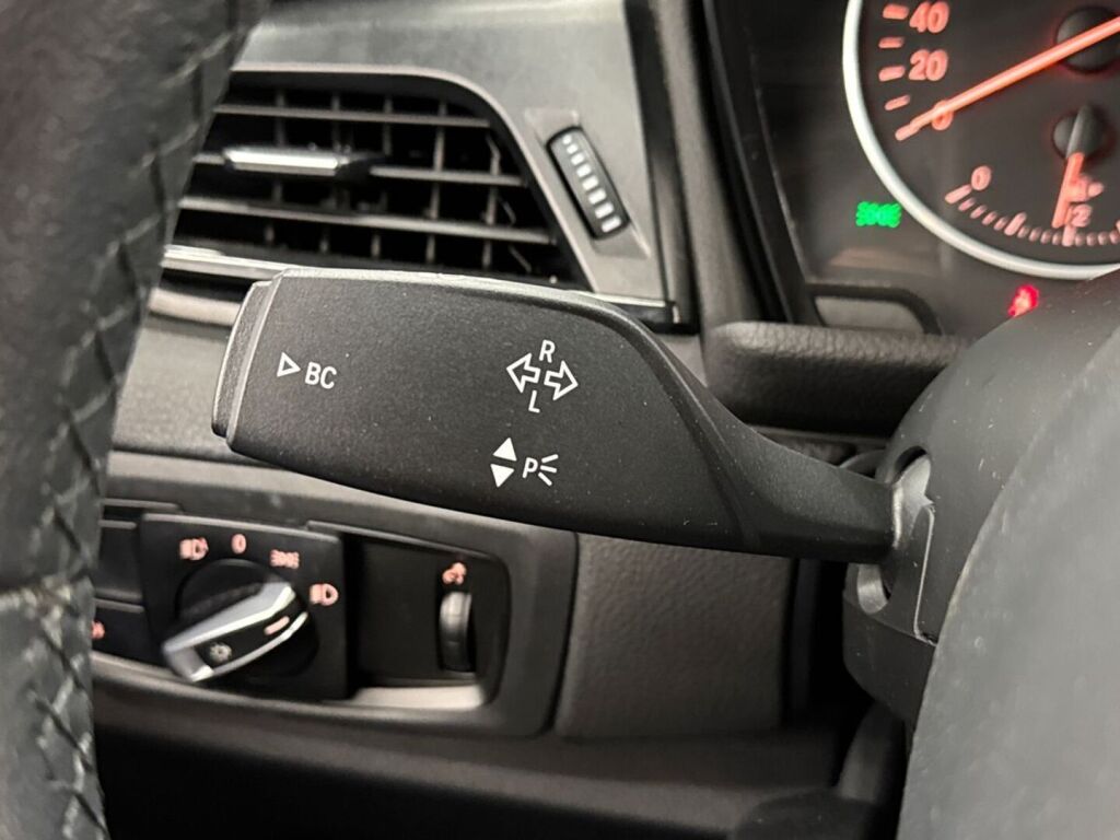 BMW 220 2016 Ruskea (beige)