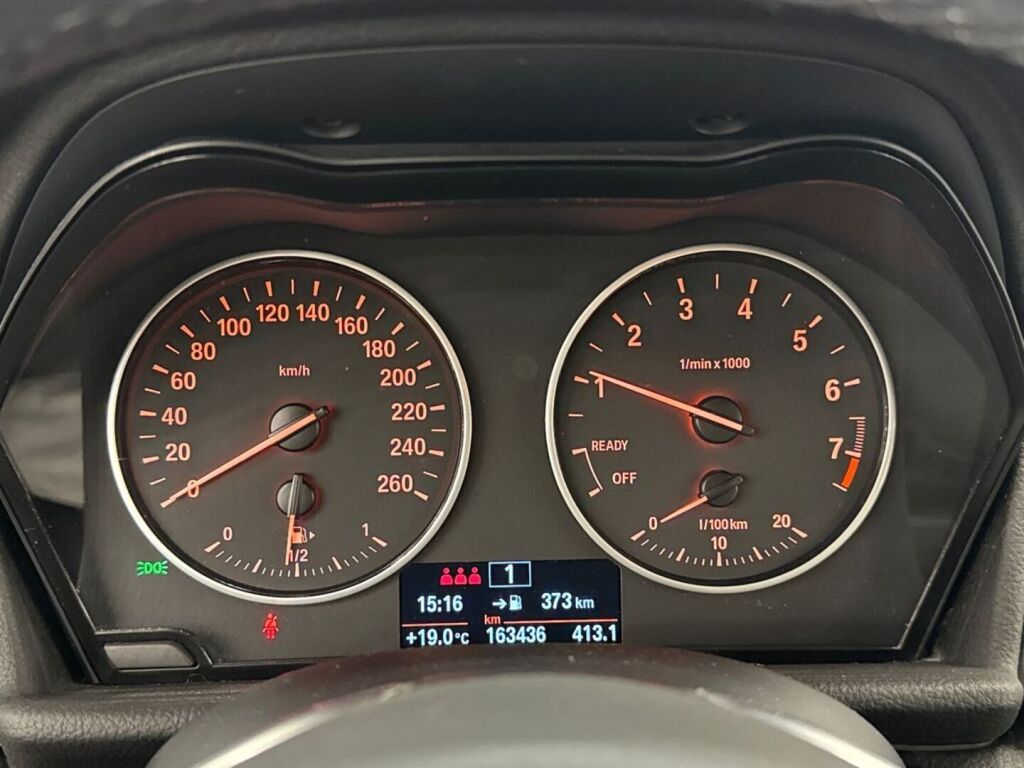 BMW 220 2016 Ruskea (beige)