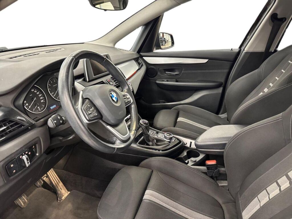 BMW 220 2016 Ruskea (beige)