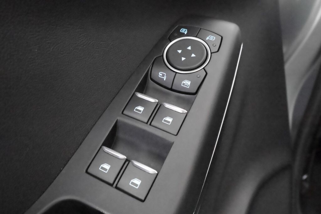 Ford Puma 2021 Harmaa