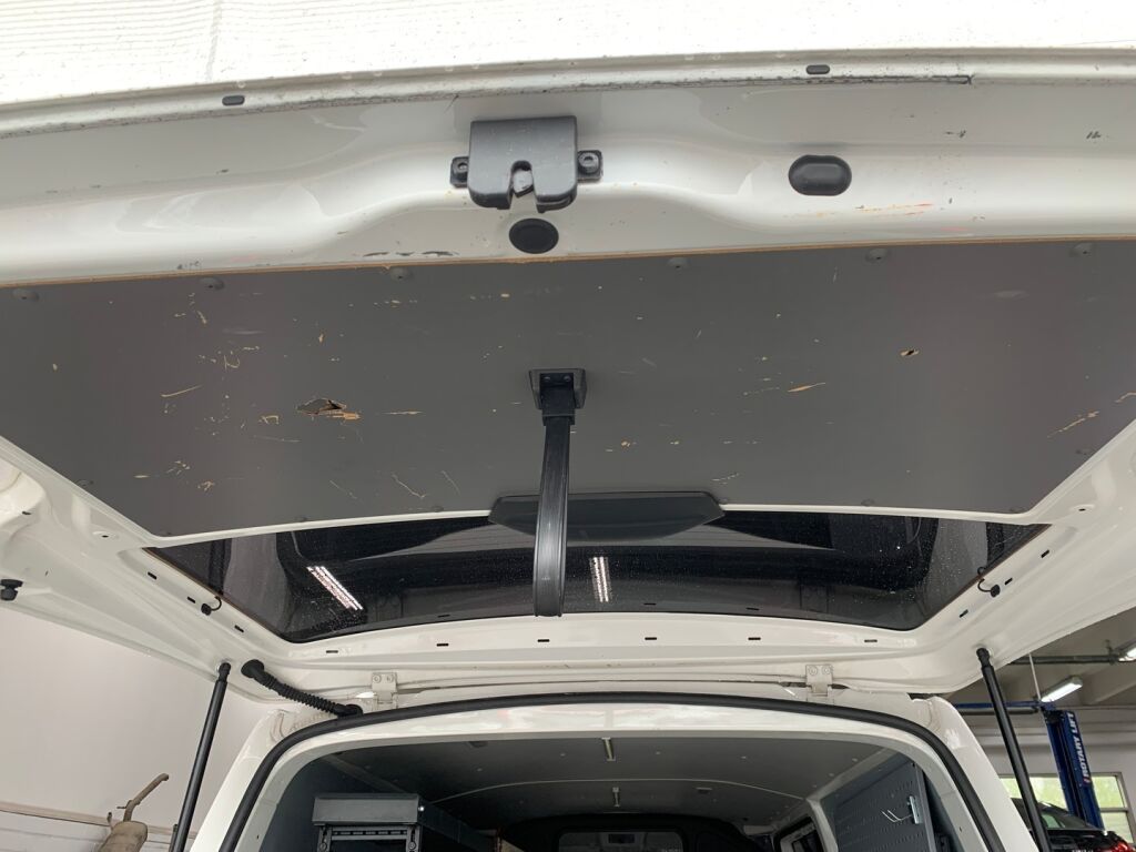 Volkswagen Transporter 2021 Valkoinen