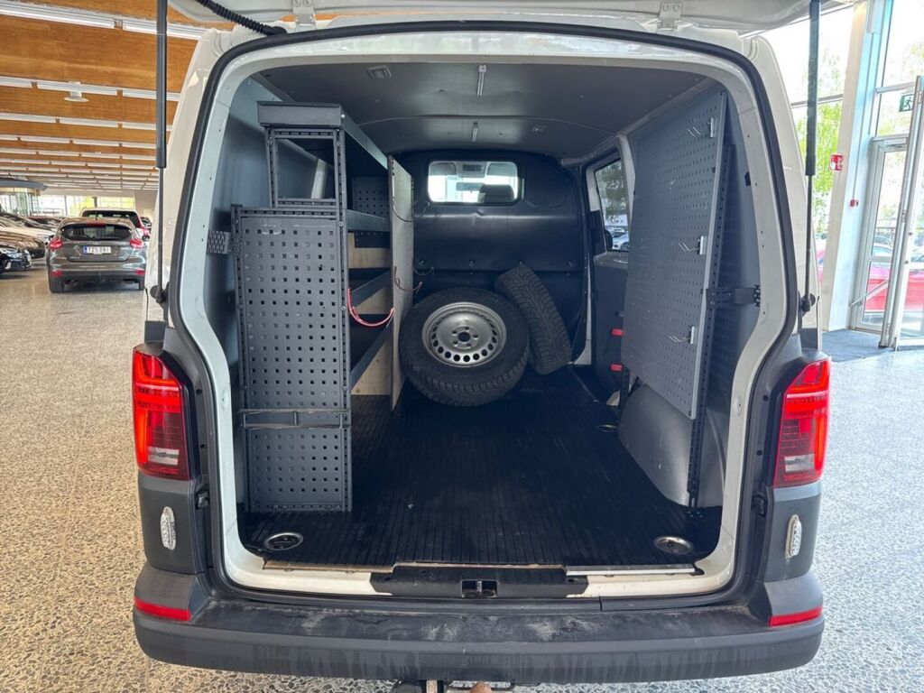 Volkswagen Transporter 2021 Valkoinen
