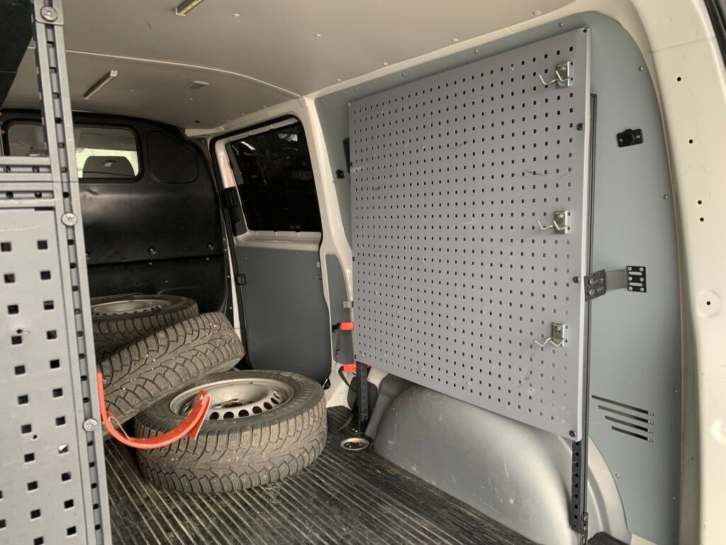 Volkswagen Transporter 2021 Valkoinen
